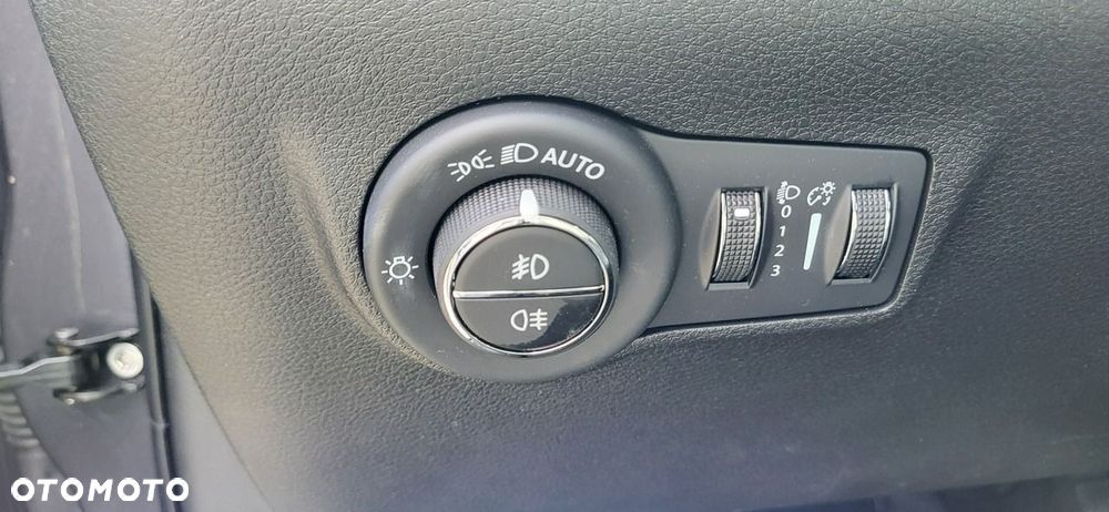 Jeep Compass 1.5 T4 mHEV Altitude FWD S&S DCT - 13