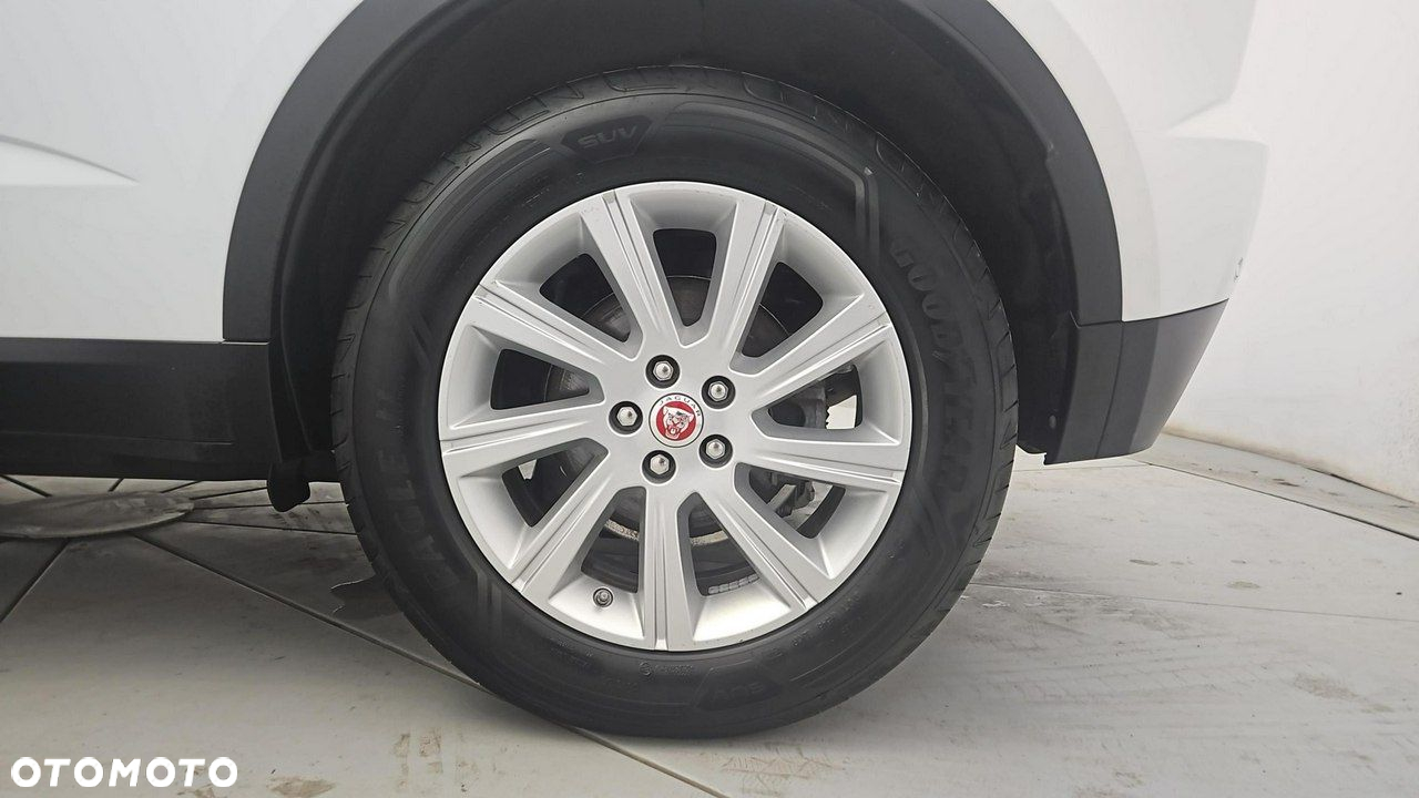 Jaguar E-Pace 2.0 i4D AWD S - 17