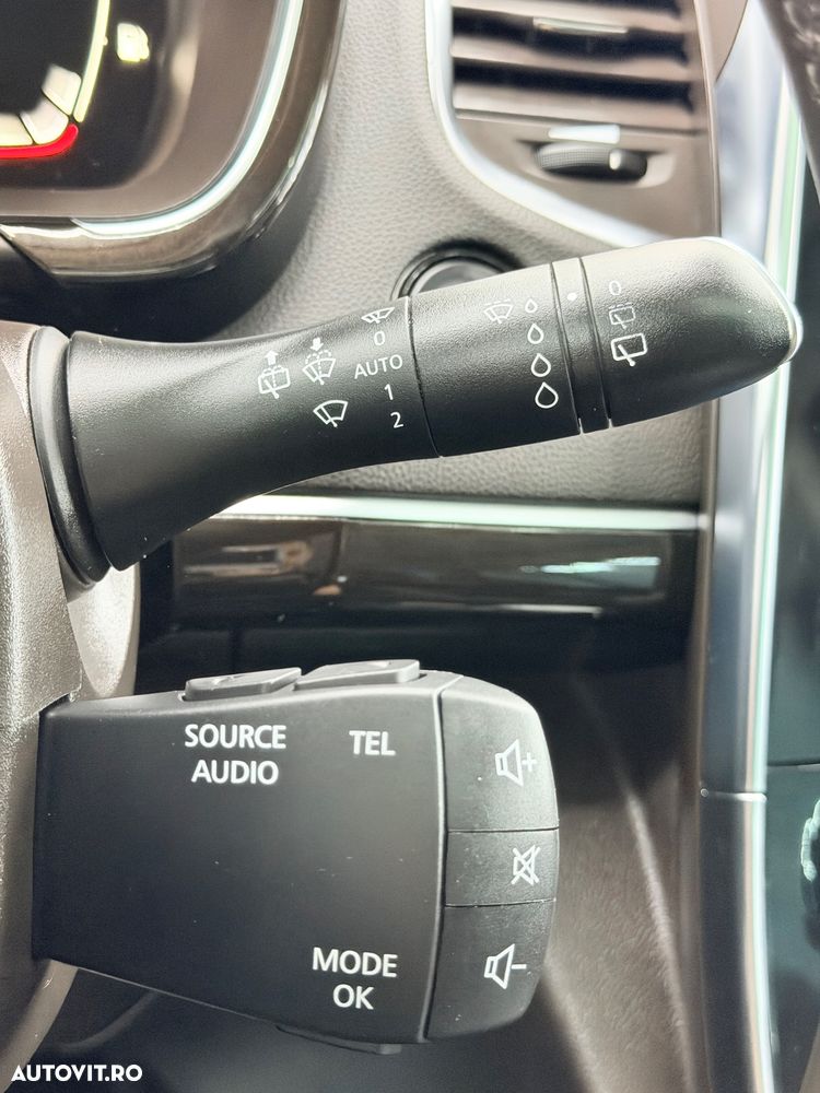 Renault Espace Energy dCi 130 Intens - 29