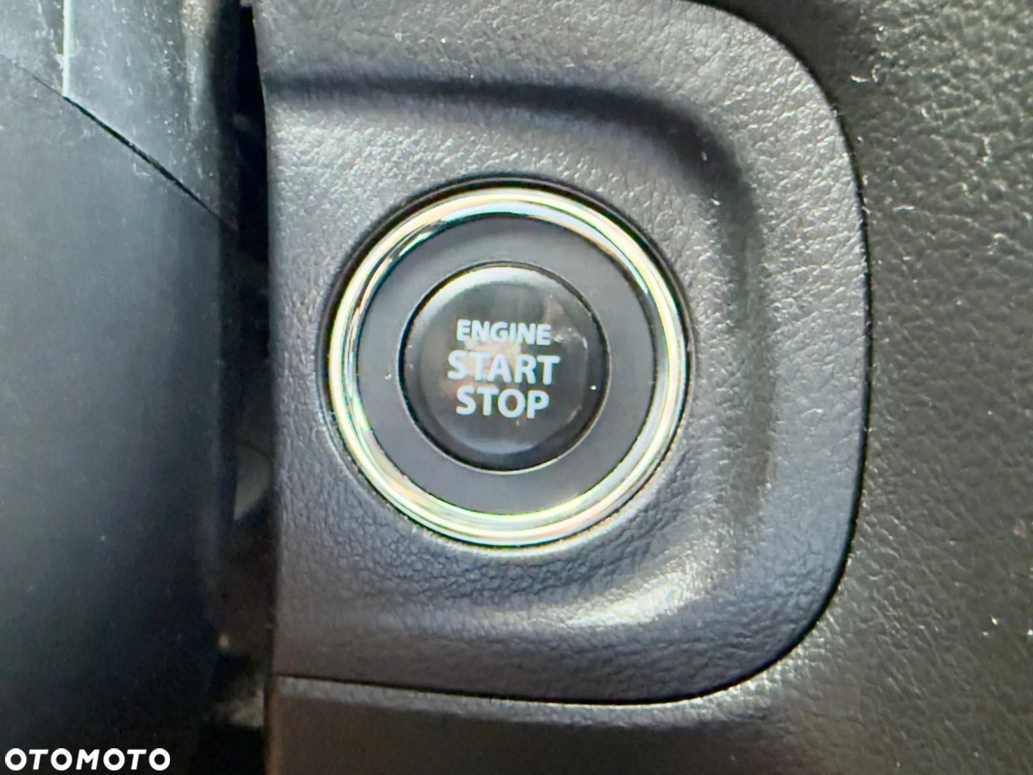 Suzuki Vitara 1.6 Premium 2WD - 28