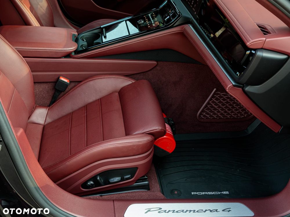 Porsche Panamera - 14