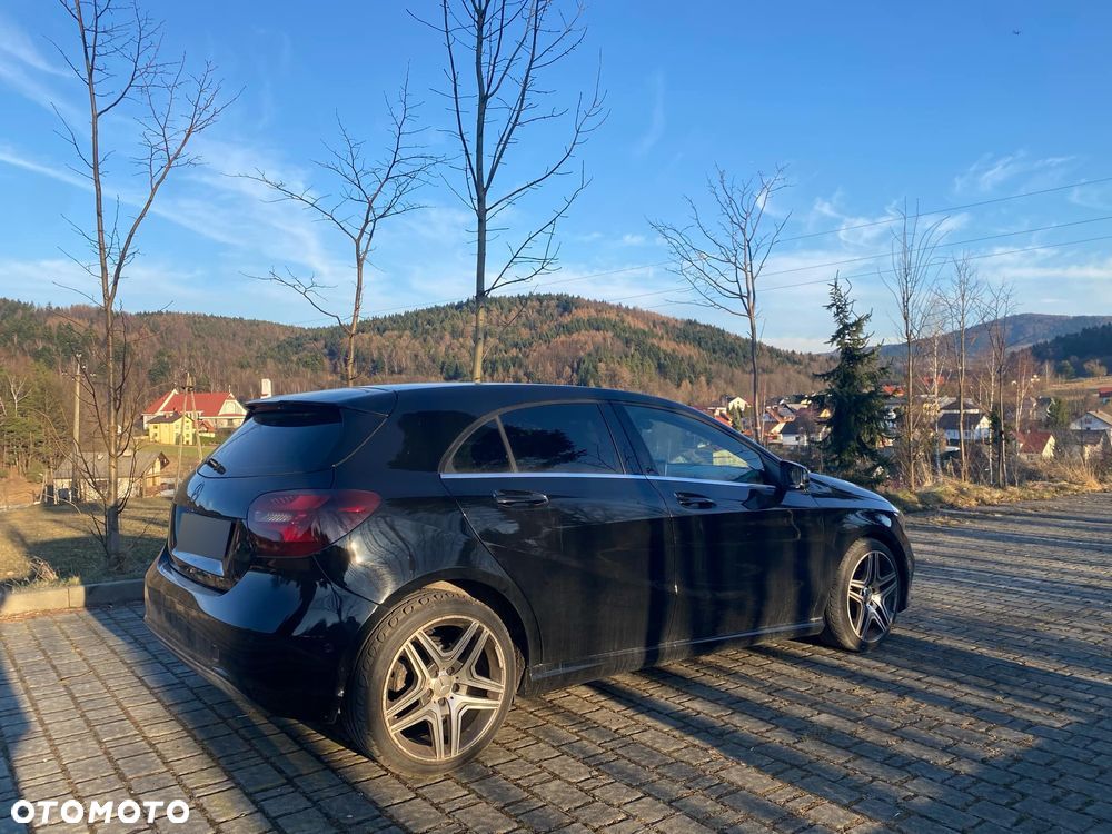 Mercedes-Benz Klasa A 180 (BlueEFFICIENCY) - 4