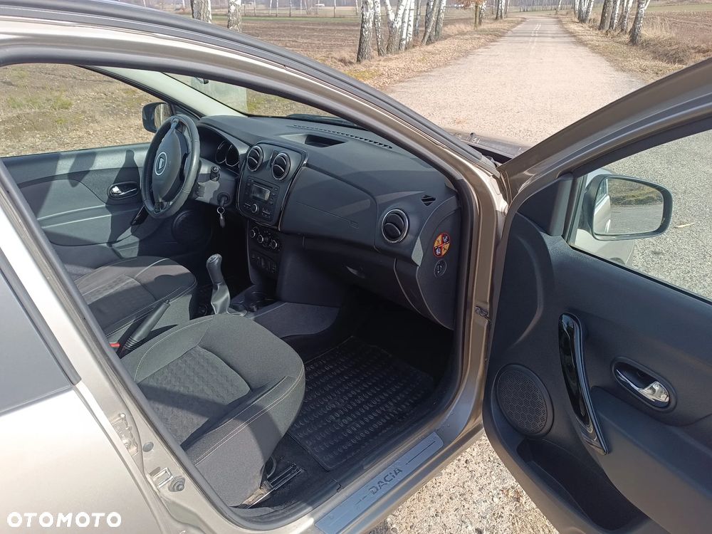 Dacia Sandero 1.2 16V SL Blackline - 10