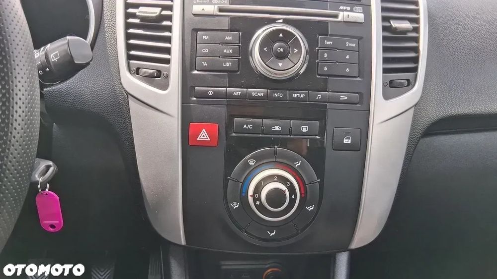 Kia Venga 1.4 CVVT Edition 7 - 15