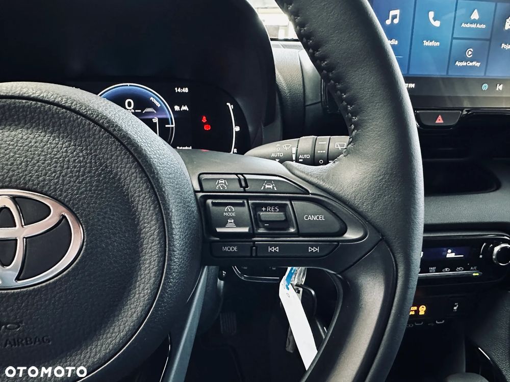 Toyota Yaris Hybrid 1.5 Style - 10