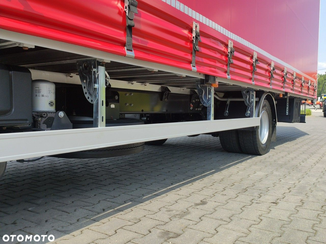 Renault D12.240 E6 Firana Tył Drzwi  Dach Zsuwany Długa 830cm - 7