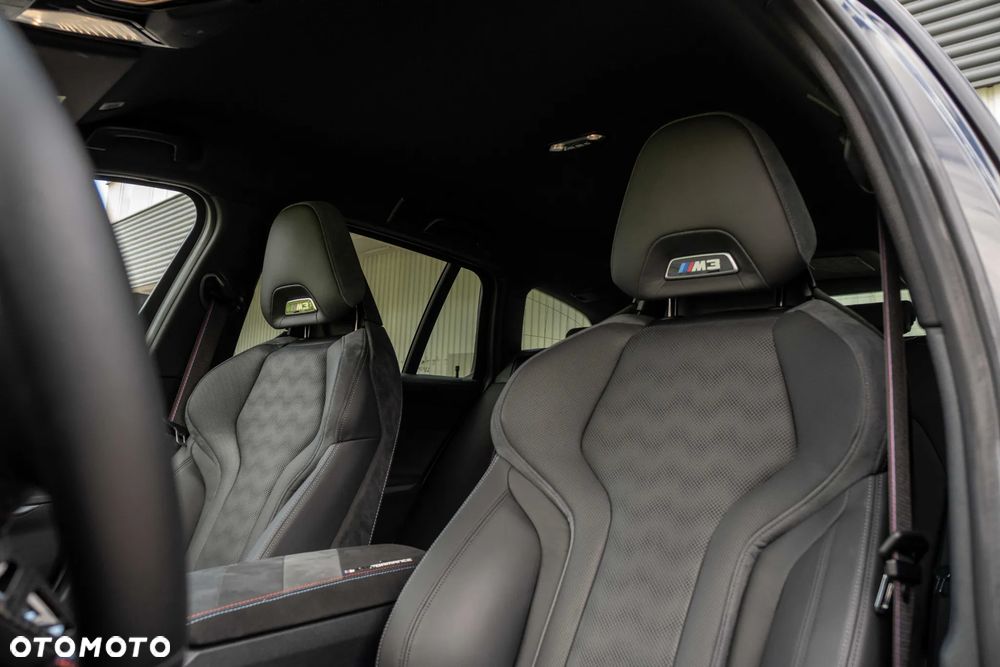 BMW M3 Competition M xDrive - 16
