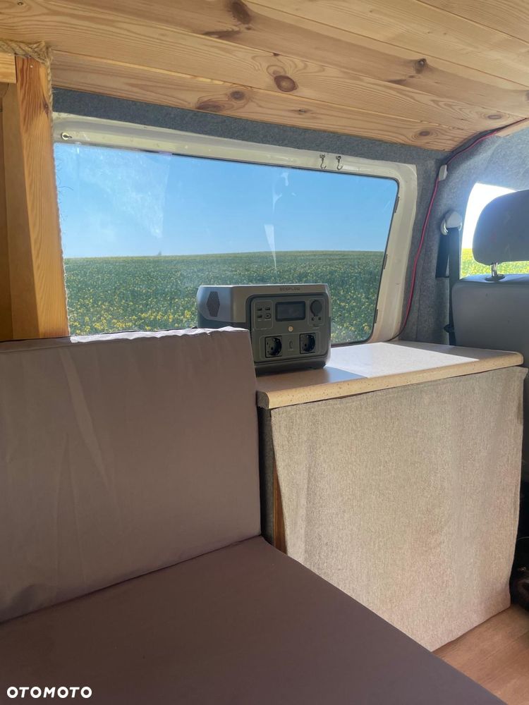 Volkswagen Transporter L2H1 - 13