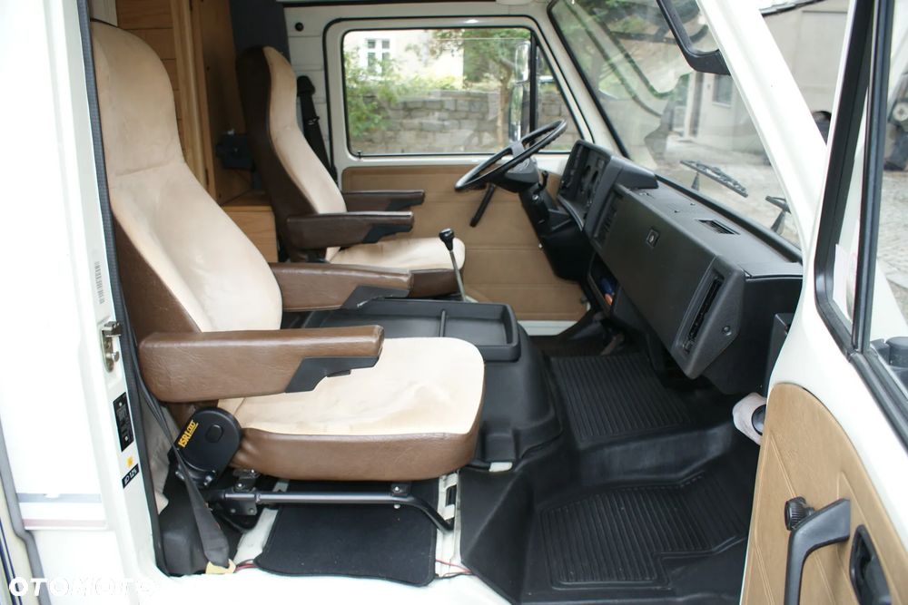 Volkswagen 31 - 14