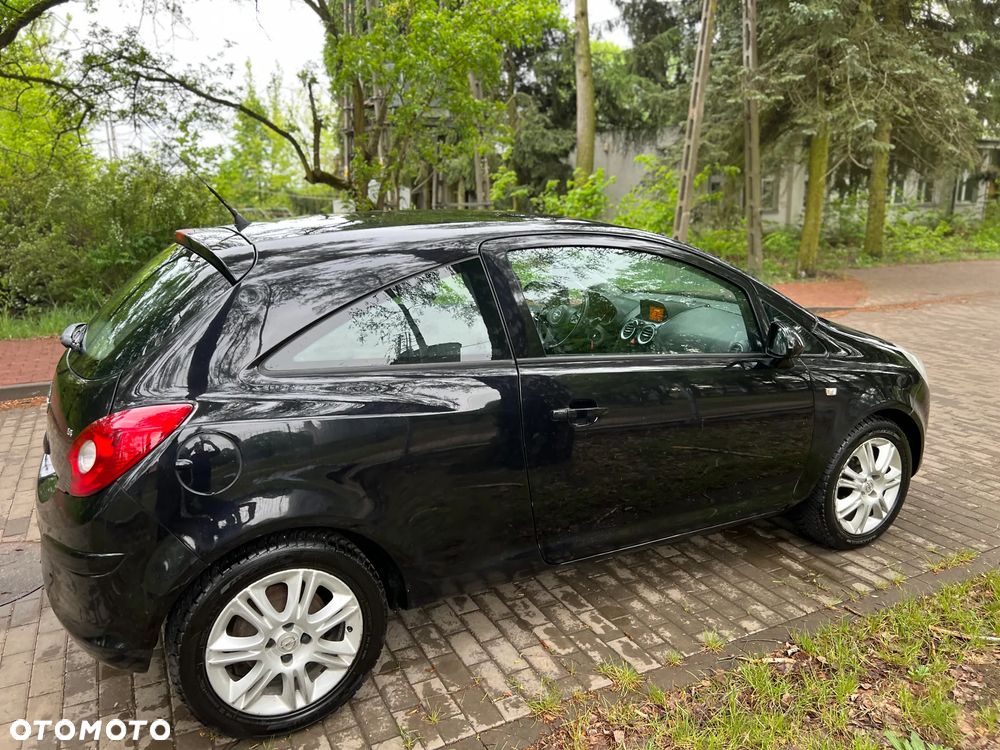 Opel Corsa - 4