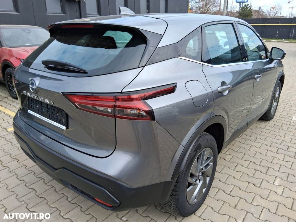 Nissan Qashqai - 11