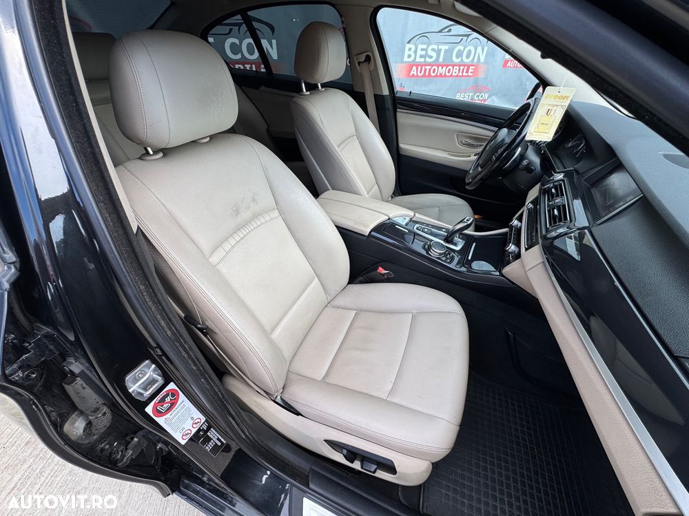 BMW Seria 5 520d xDrive Aut. Luxury Line - 7
