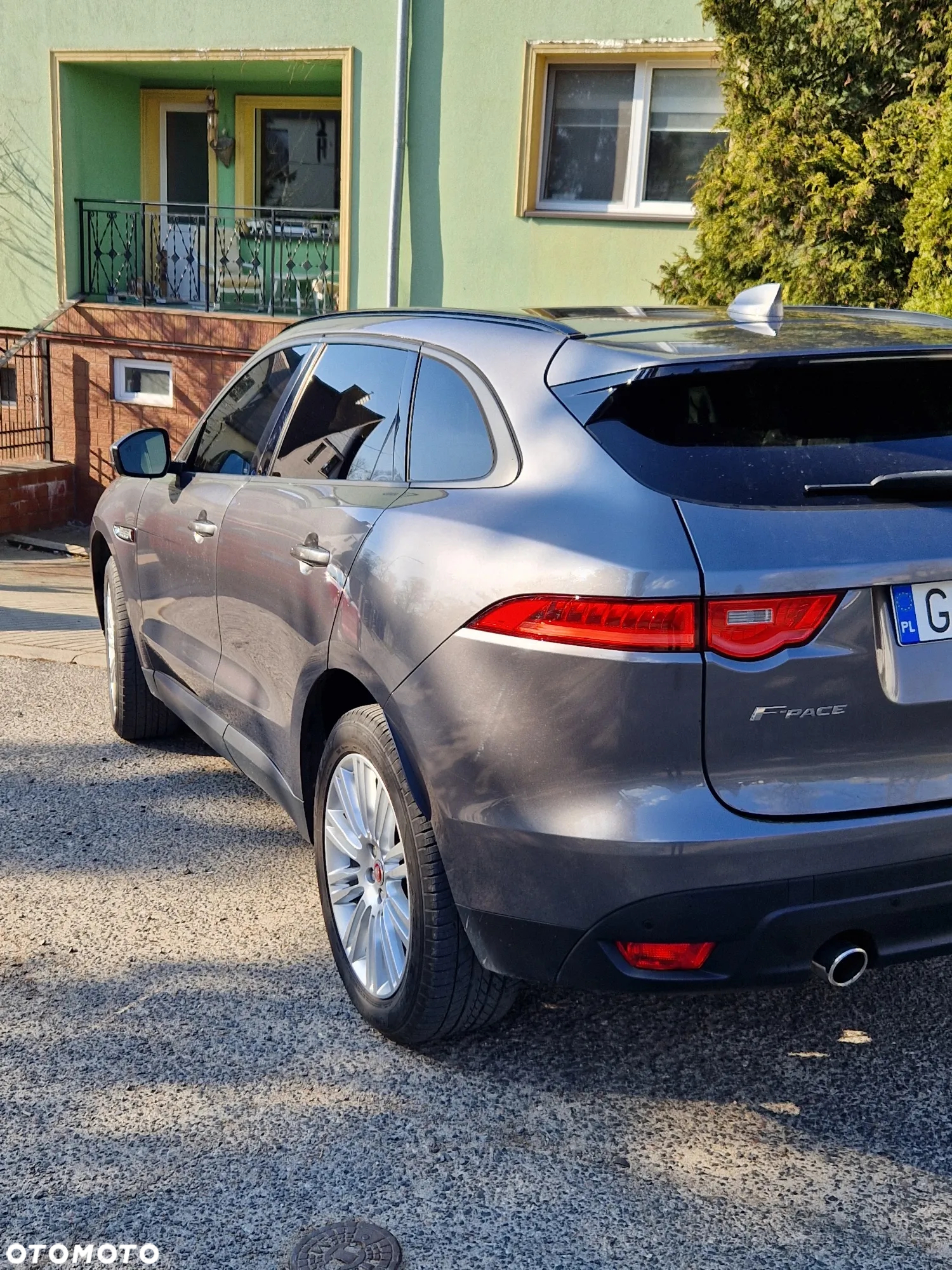 Jaguar F-Pace - 6