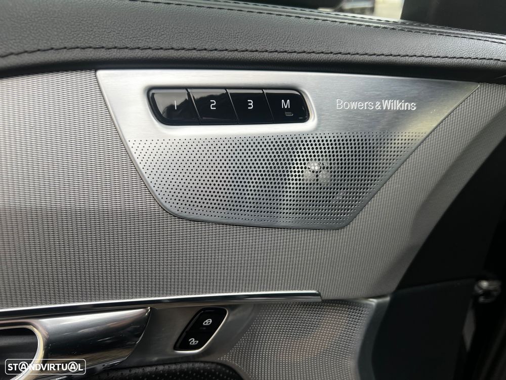 Volvo XC 90 2.0 T8 PHEV R-Design AWD - 19