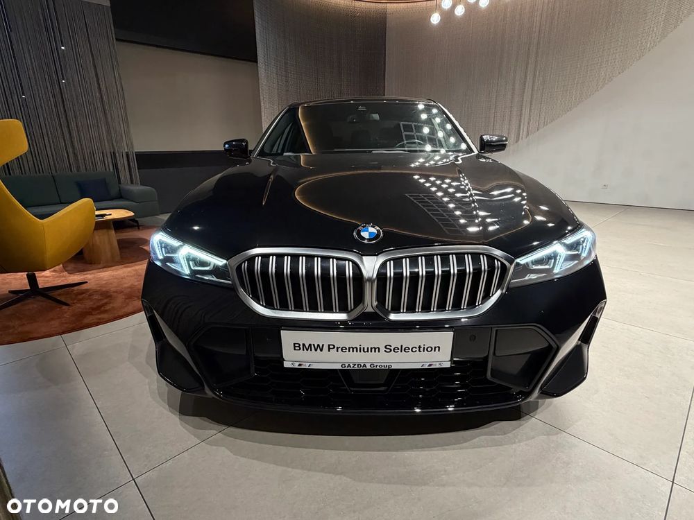 BMW Seria 3 320d xDrive mHEV M Sport sport - 3