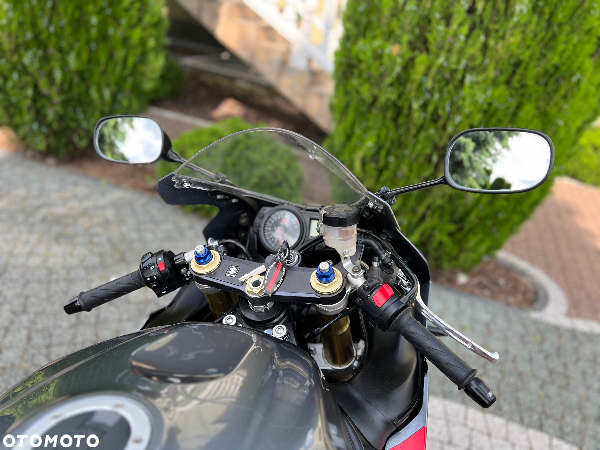 Suzuki GSX-R - 17