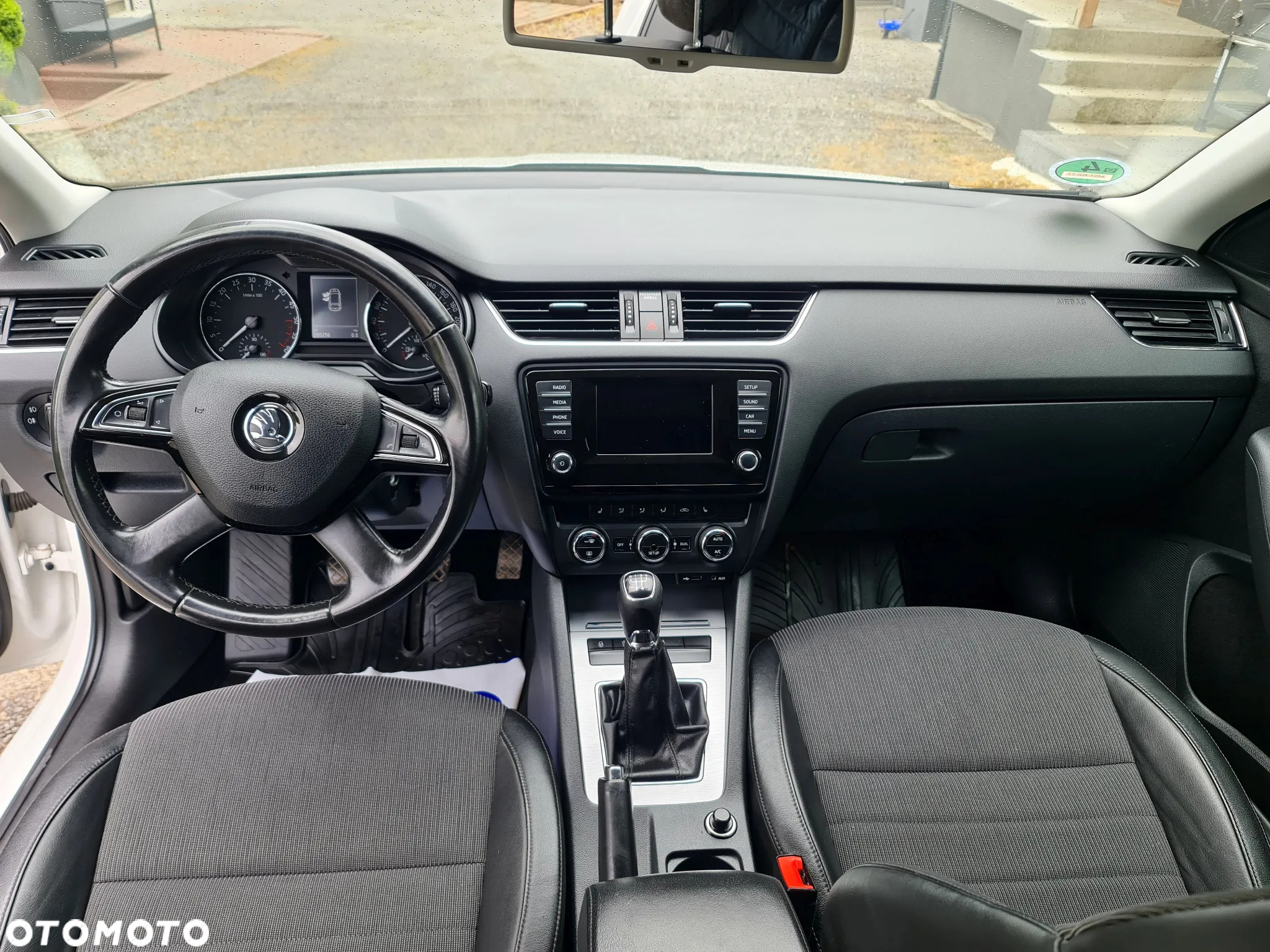 Skoda Octavia - 8