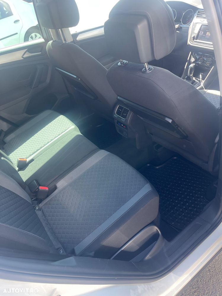 Volkswagen Tiguan - 13