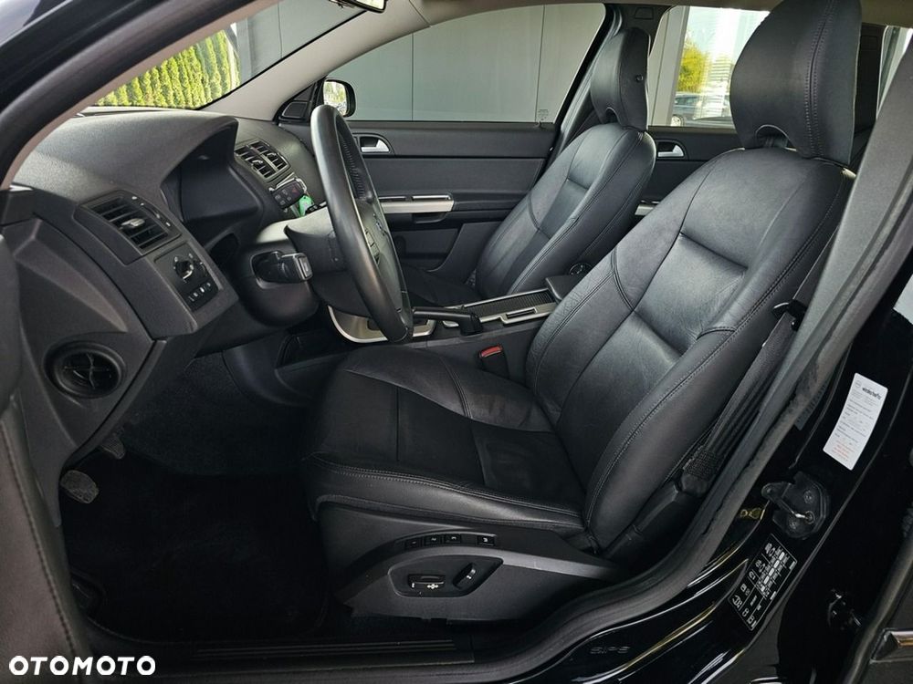 Volvo V50 - 22