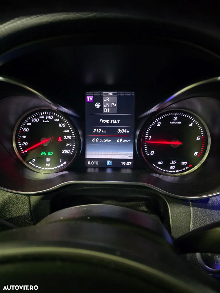 Mercedes-Benz GLC 250 d 4MATIC 9G-TRONIC AMG Line - 14