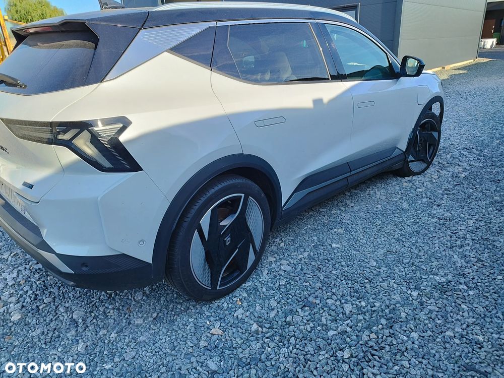 Renault Scenic 220 Long Range Iconic - 4