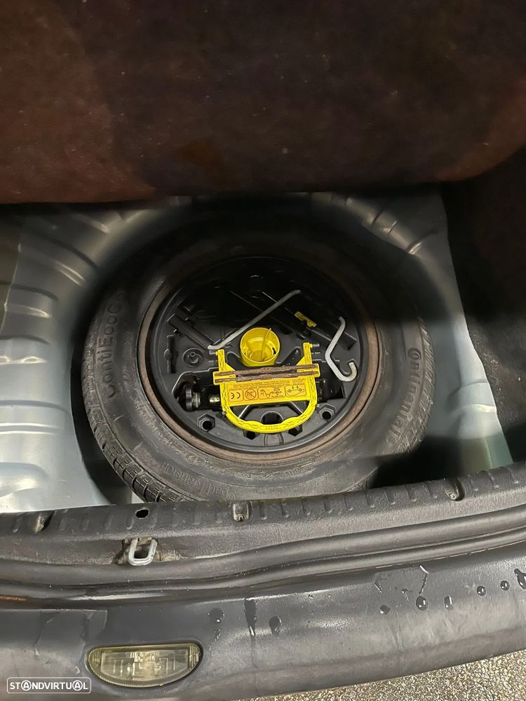 Renault Clio 1.2 - 8