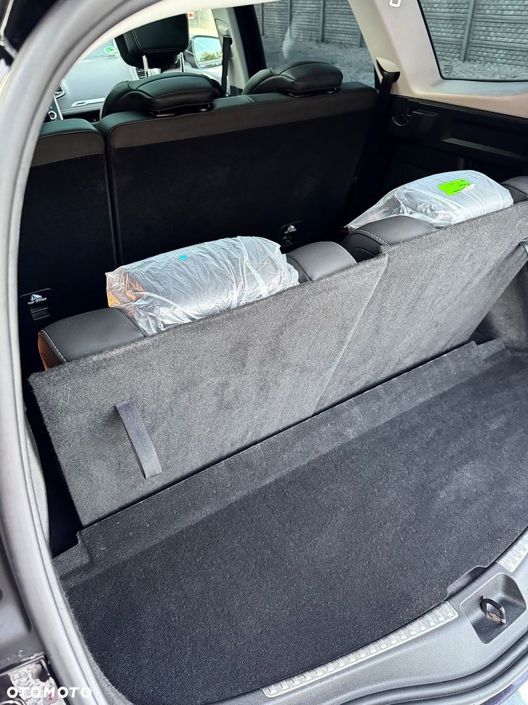 Renault Grand Scenic - 14