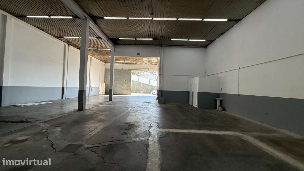 Armazém para Arrendamento – Nespereira, Guimarães - Grande imagem: 3/12