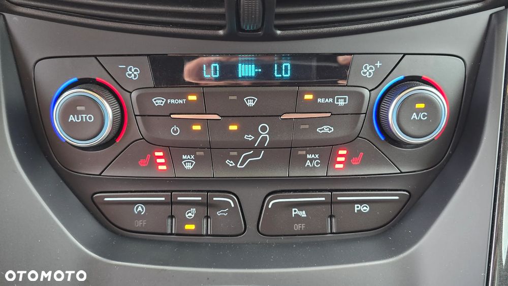 Ford Kuga - 19