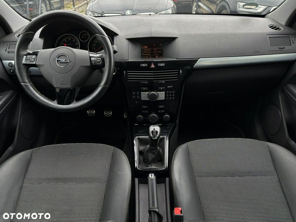 Opel Astra - 24