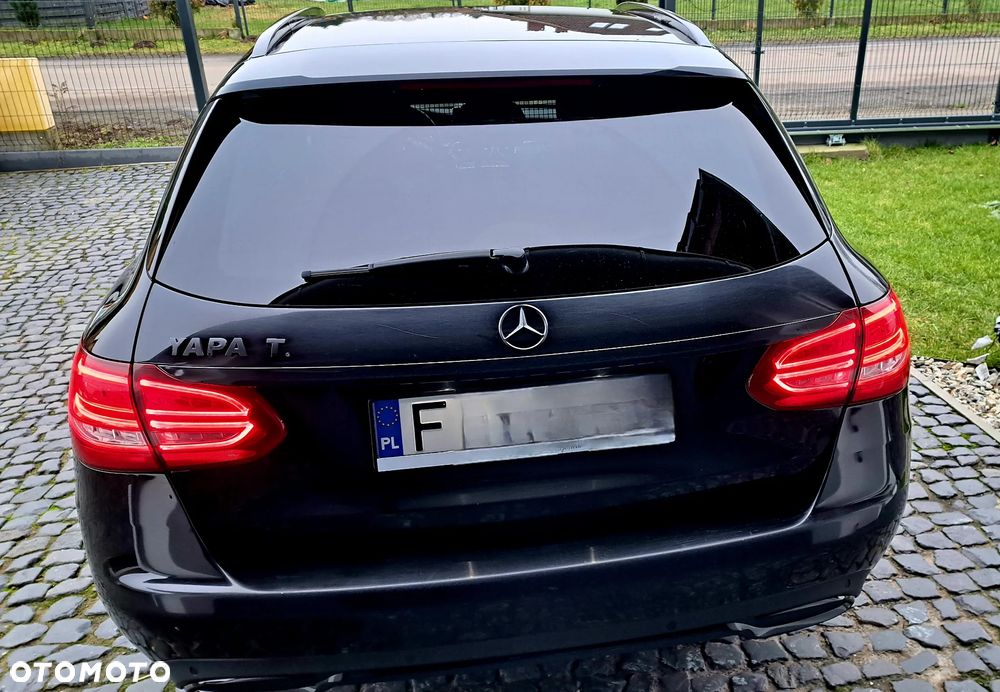 Mercedes-Benz Klasa C 220 CDI DPF Automatik Avantgarde - 12