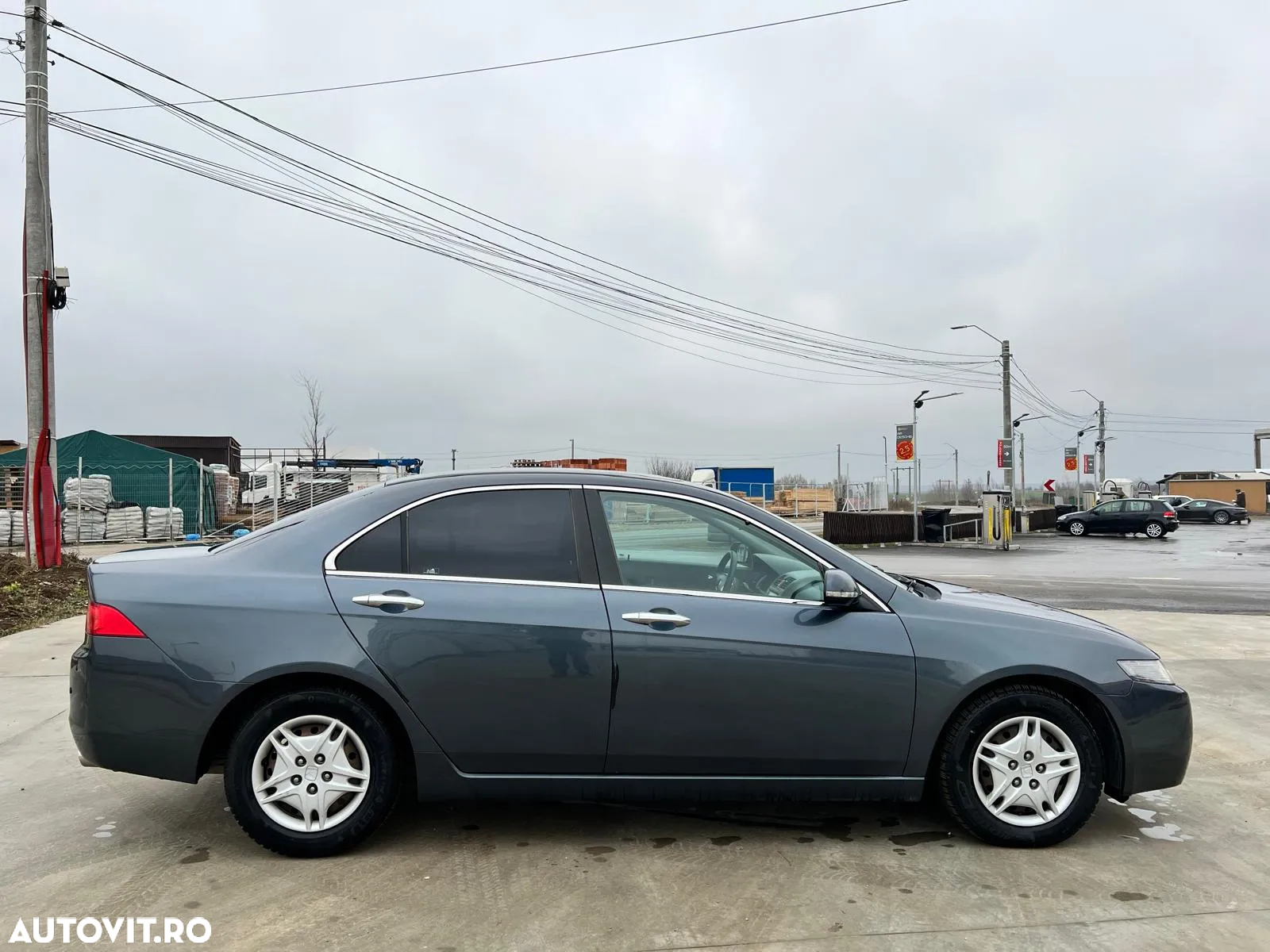 Honda Accord 2.0 i 4 Door - 5