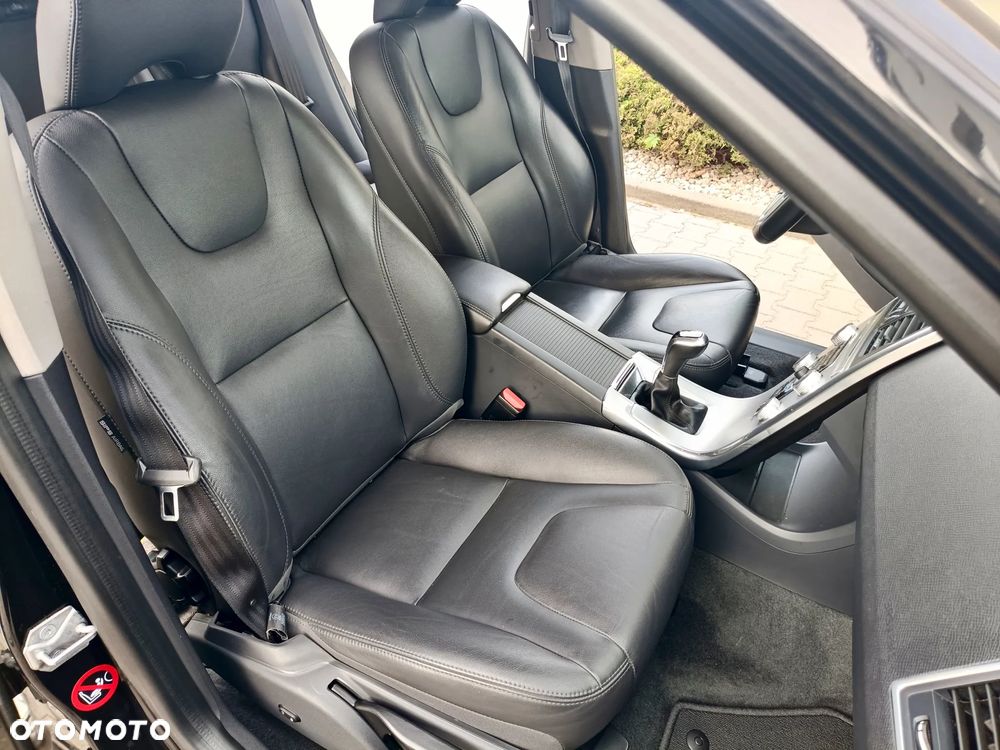 Volvo XC 60 D4 Summum - 19