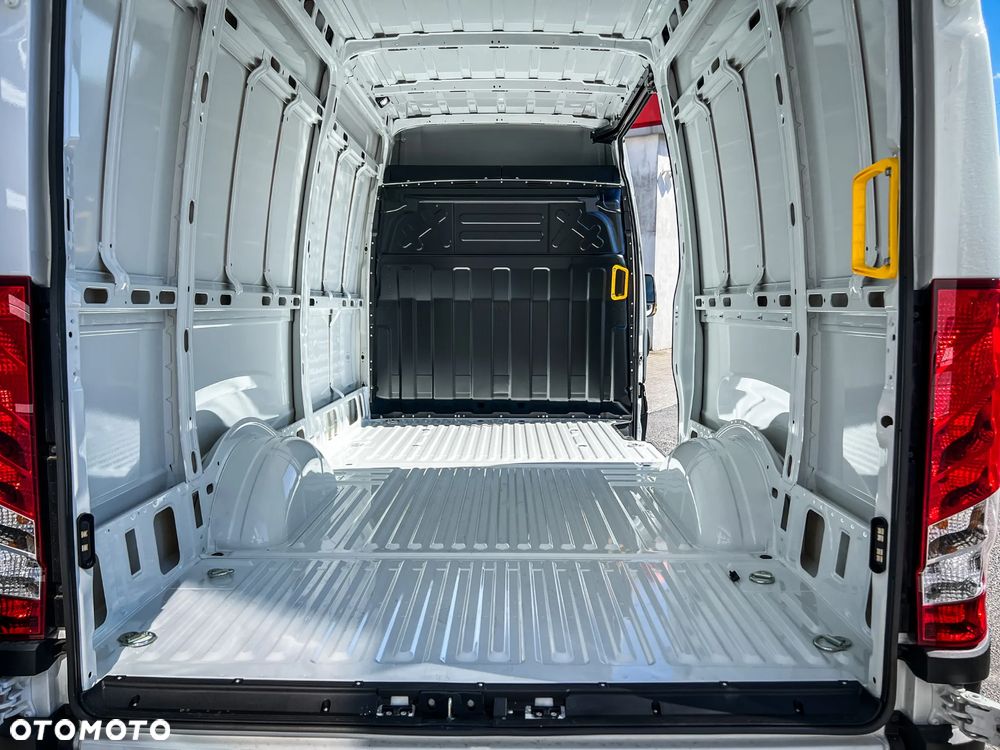 Iveco Daily 35S18H V - Furgon L3H2 silnik 3.0 180 KM Dostępny od ręki GSC Gorzów - 14