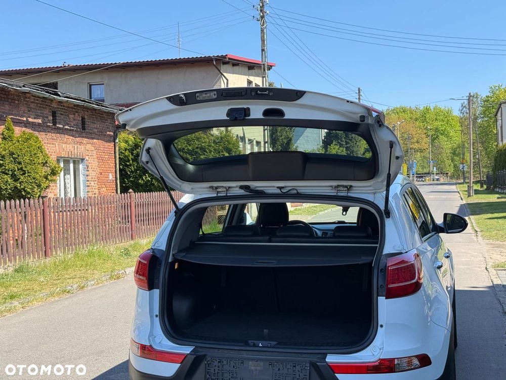 Kia Sportage 2.0 CRDI 184 4WD Fifa World Cup Edition - 25