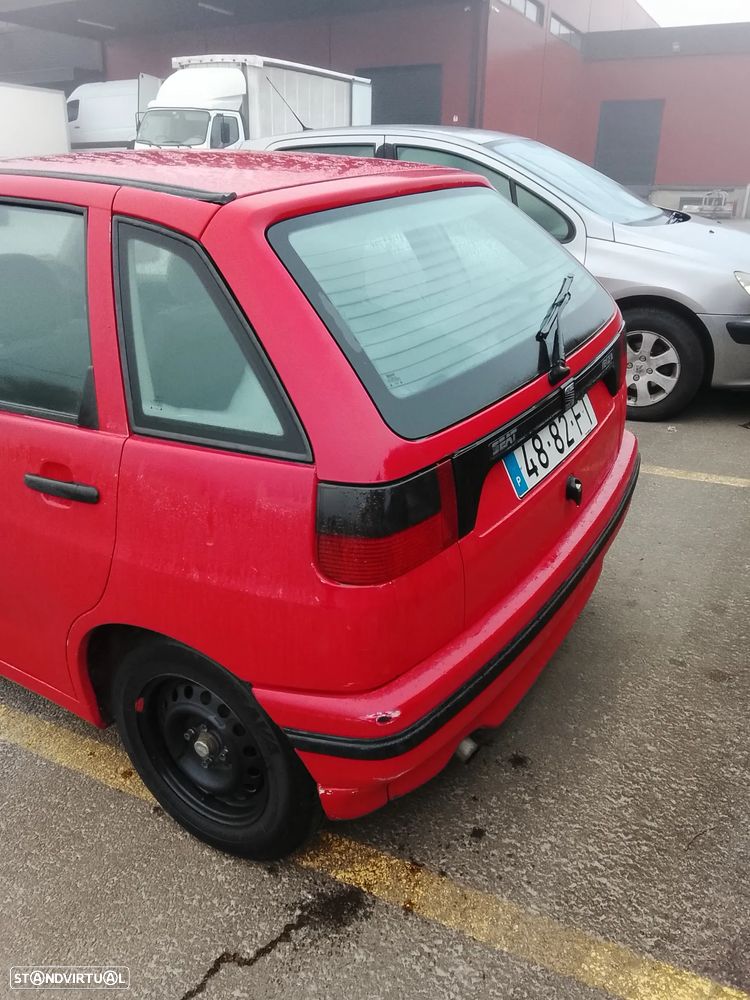 SEAT Ibiza 1.1i CLX - 6