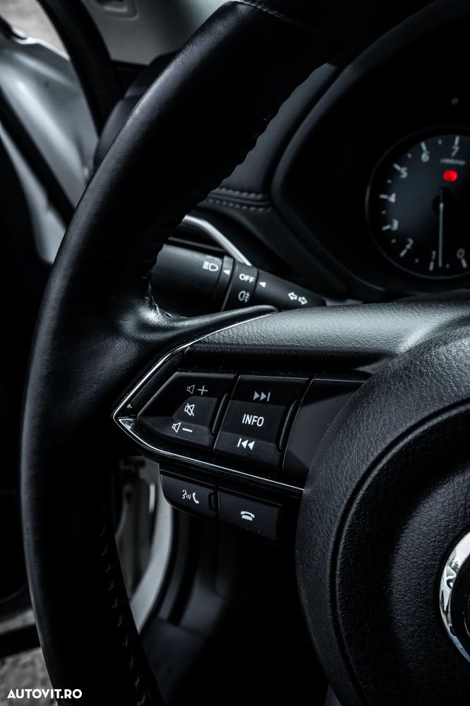 Mazda CX-5 G165 AWD Revolution - 8