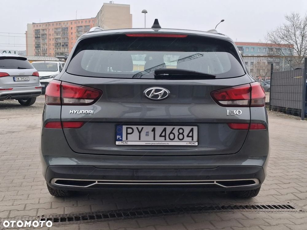 Hyundai i30 1.5 DPI Modern - 4
