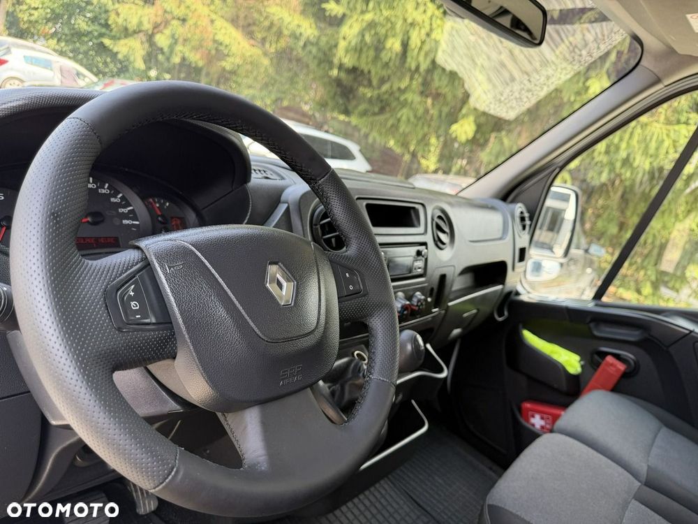 Renault Master - 10