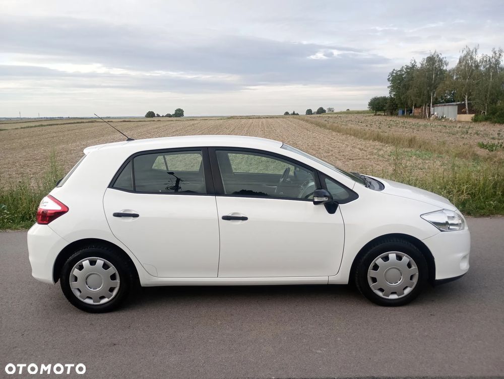 Toyota Auris 1.33 Dual-VVT-i Life - 20