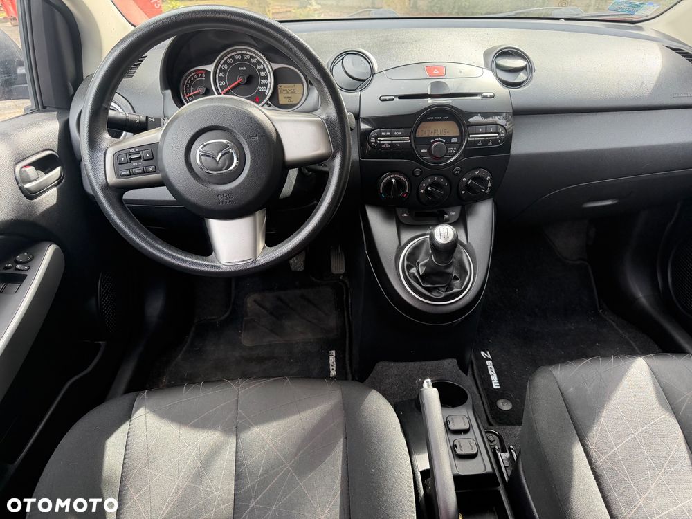 Mazda 2 1.3 Exclusive - 10