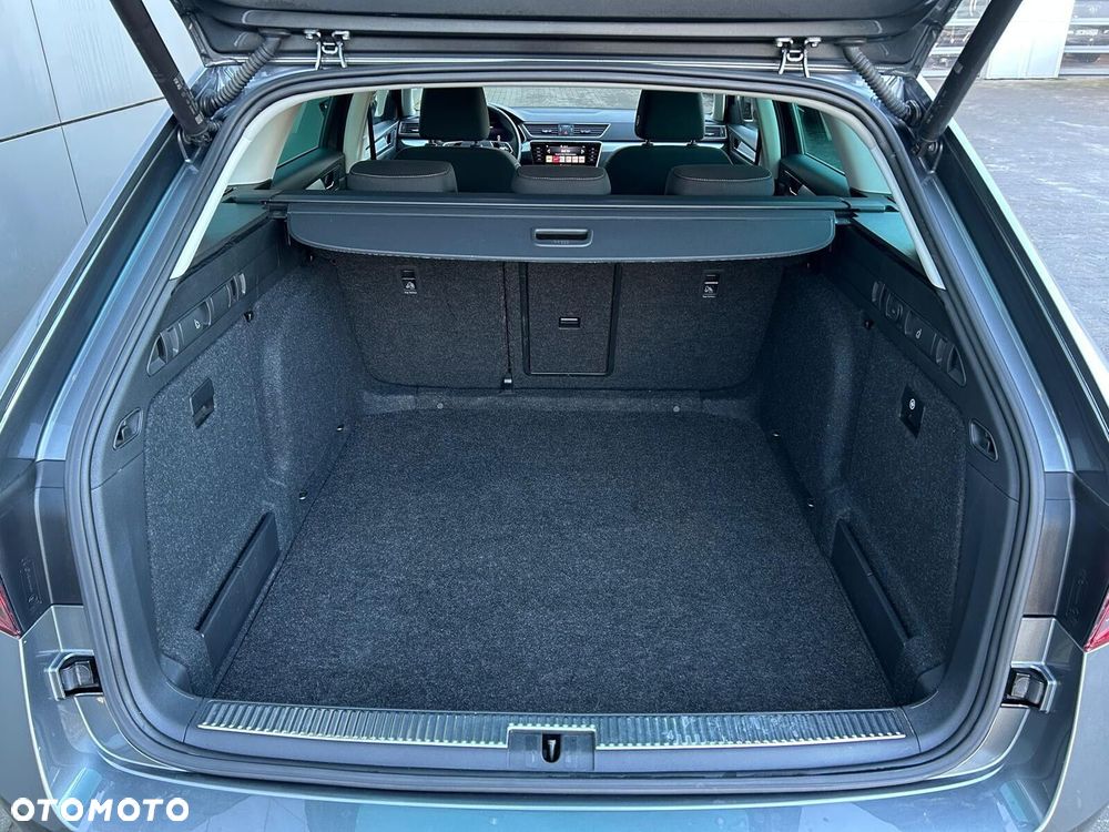 Skoda Superb 1.5 TSI Ambition DSG - 10