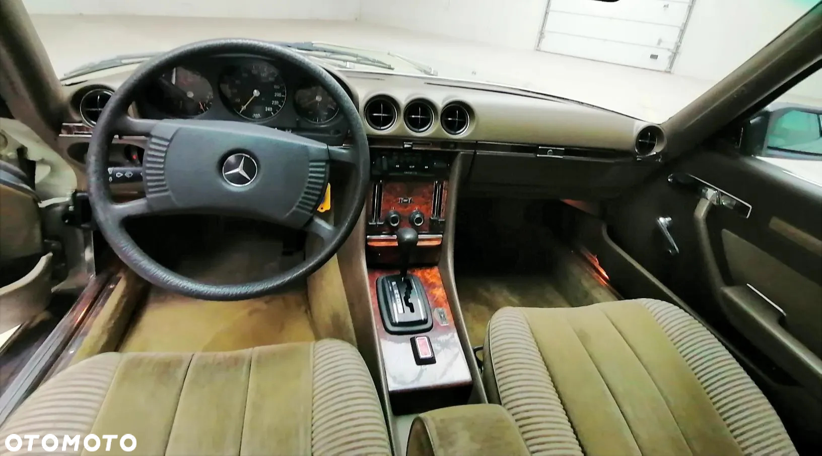 Mercedes-Benz SLC - 5