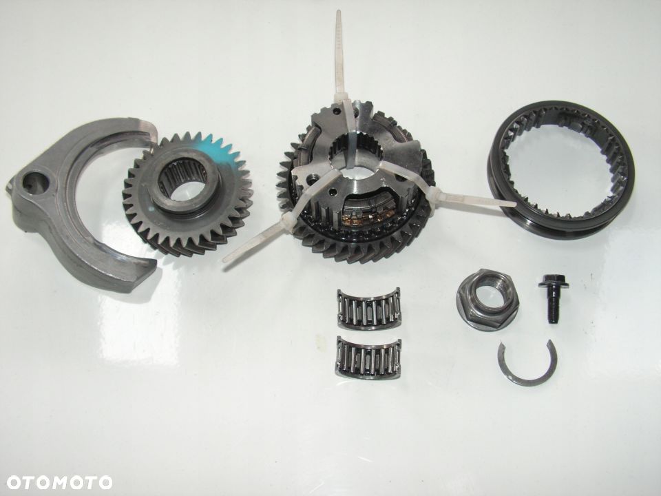 RAV4 II 2,0 D4D SKRZYNIA PIĄTY BIEG IDEALNY PIĄTKA - 1