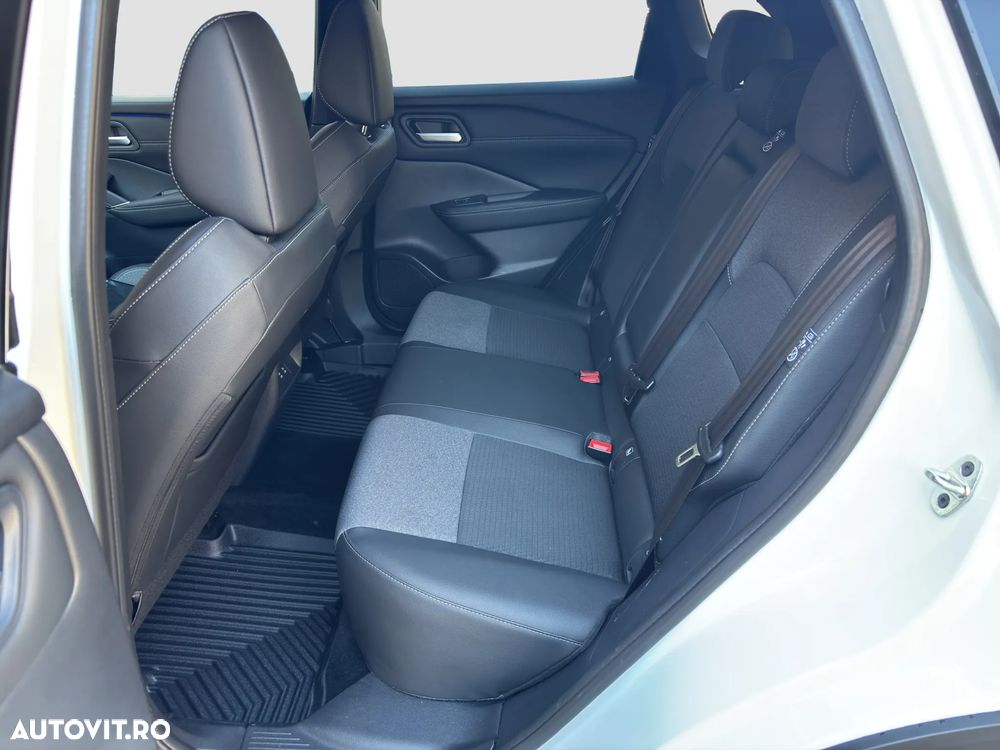 Nissan Qashqai 1.3 DIG-T MHEV Xtronic Premiere Edition - 9