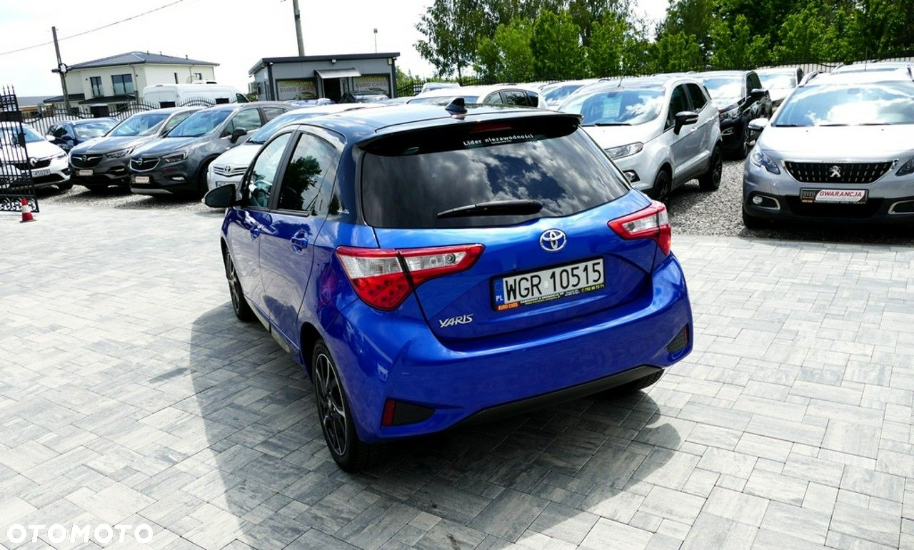 Toyota Yaris - 11