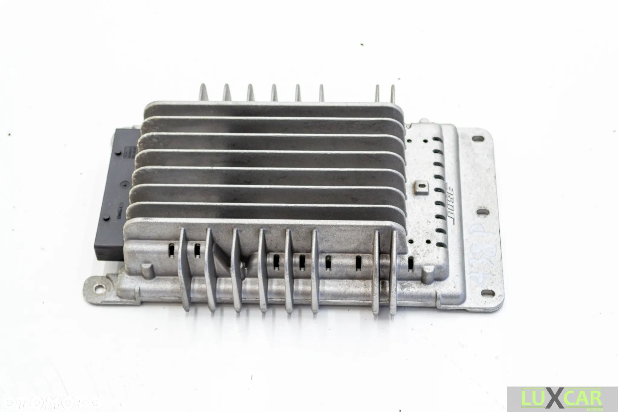 AUDI A3 8P WZMACNIACZ BOSE 8P4035223C GORLICE - 1