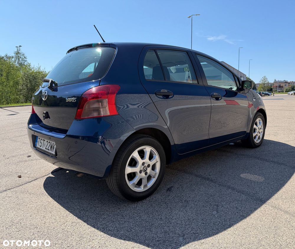 Toyota Yaris 1.3 Terra - 5