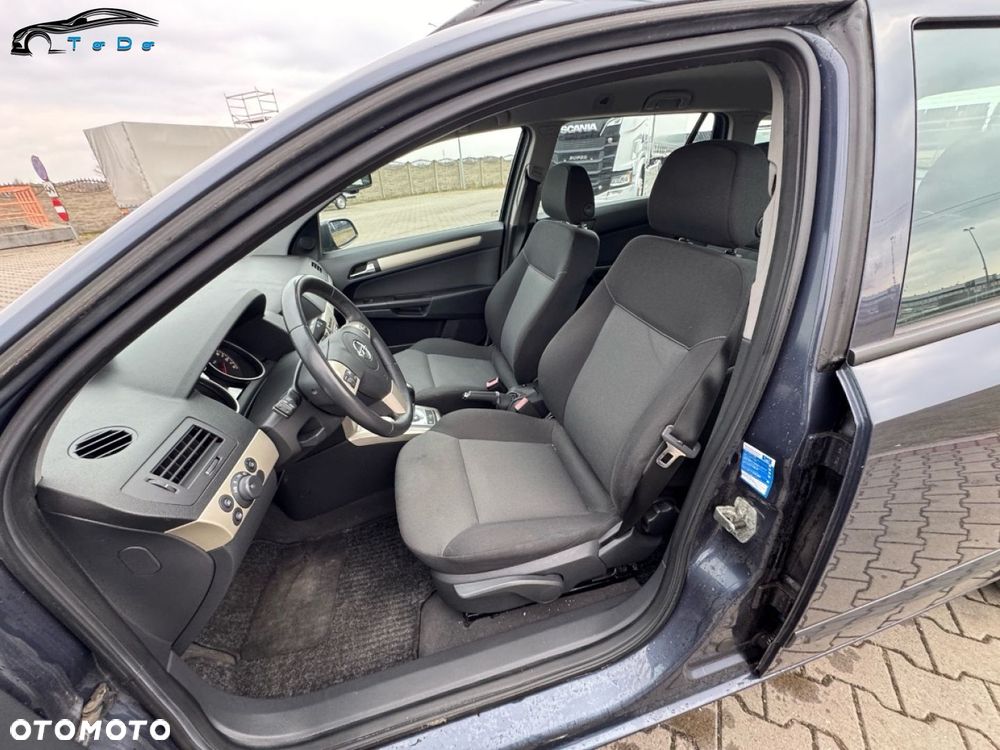 Opel Astra 1.6 Cosmo EasyTronic - 14