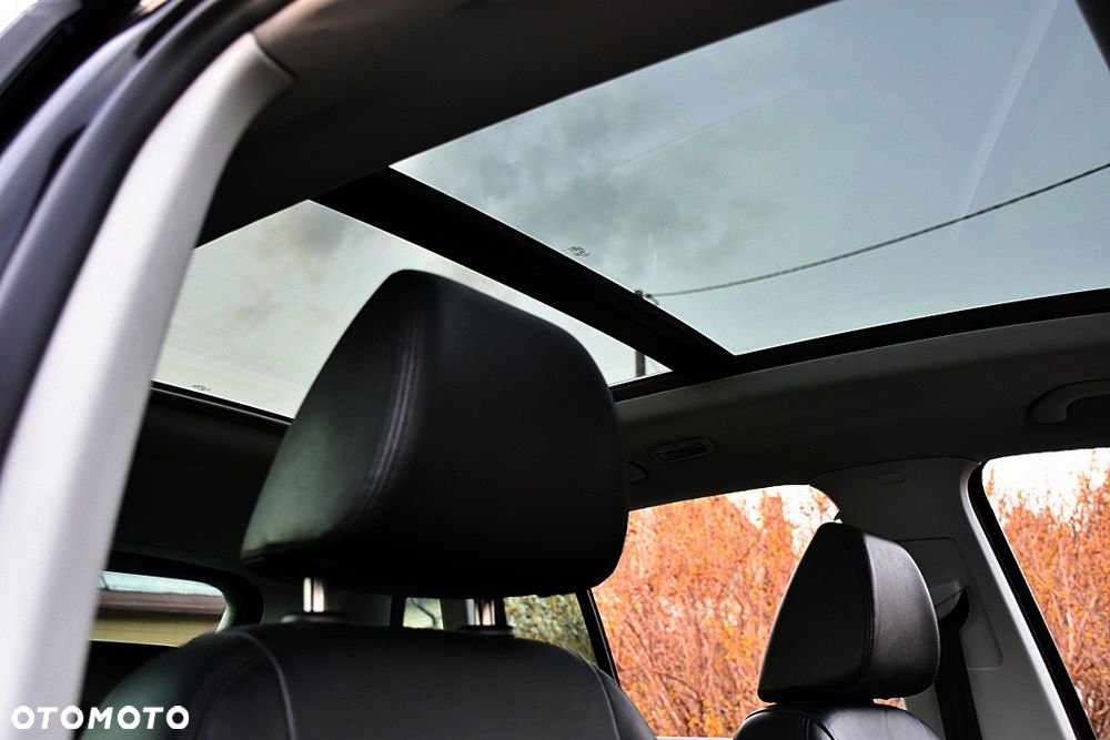 Volkswagen Tiguan 2.0 TDI DPF 4Motion Track & Style - 28